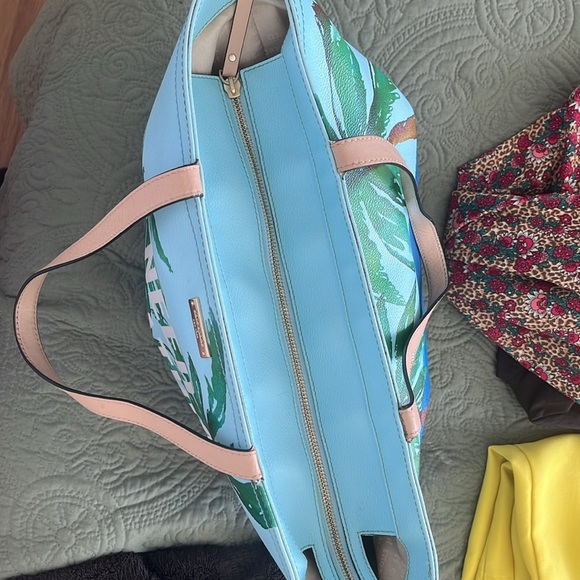 Kate Spade Light Blue and Green Leaf Pouch - Picture 3 of 7